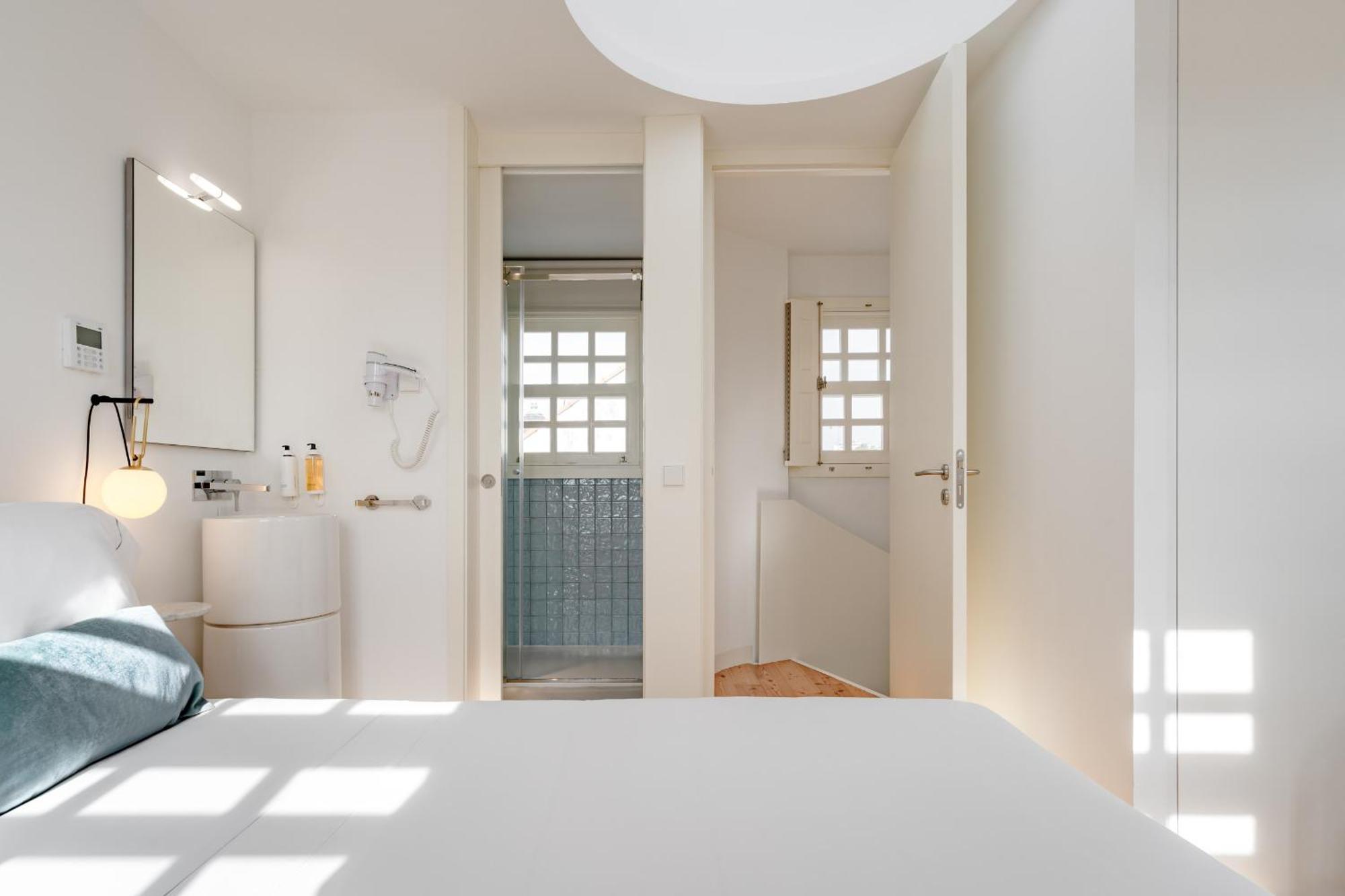 Feel Porto Clerigos Charm Flats Lägenhet Exteriör bild